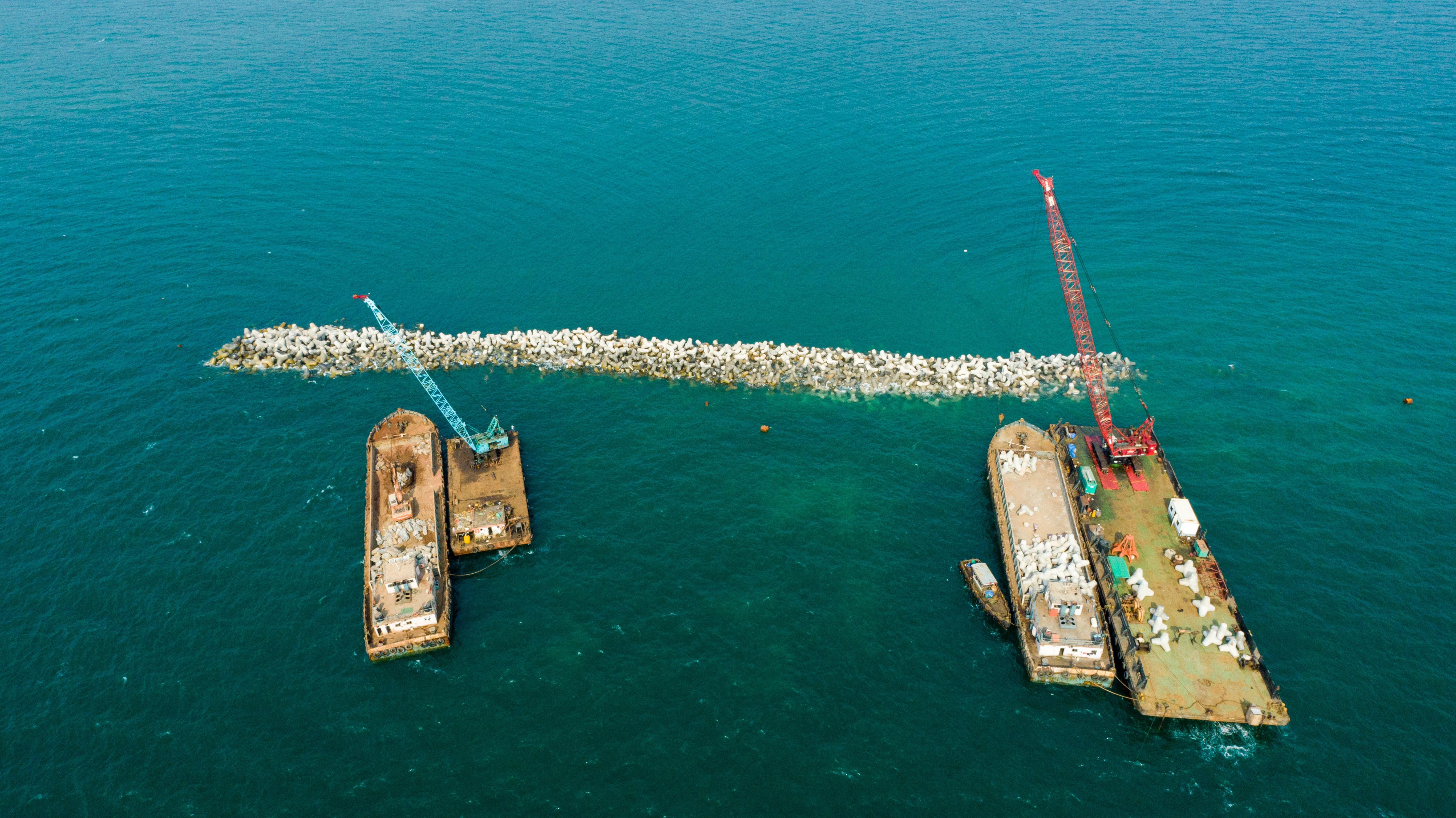 Breakwater Construction | Breakwaters and Shore Protection | DVP INFRA